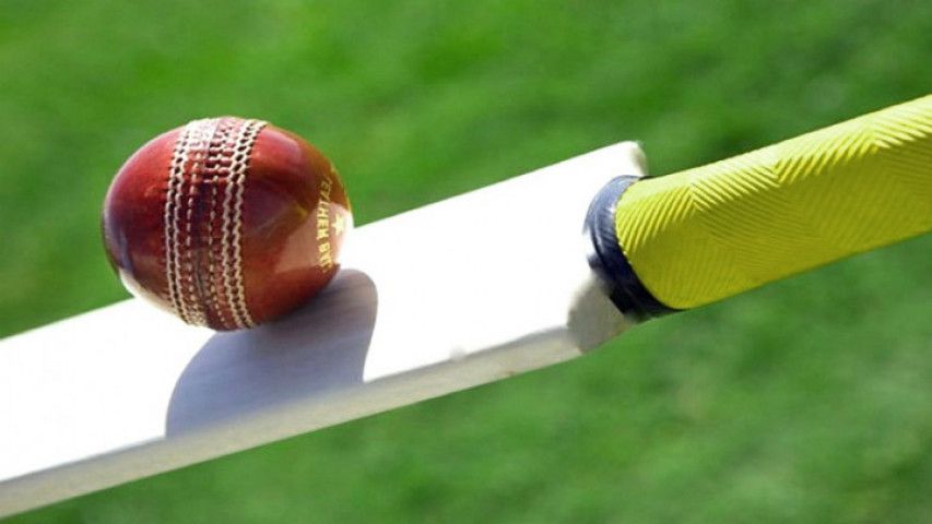 नेपालले युएईविरुद्धको तीन खेलको एकदिवसीय अन्तराष्ट्रिय क्रिकेट सिरिज जितेको छ ।