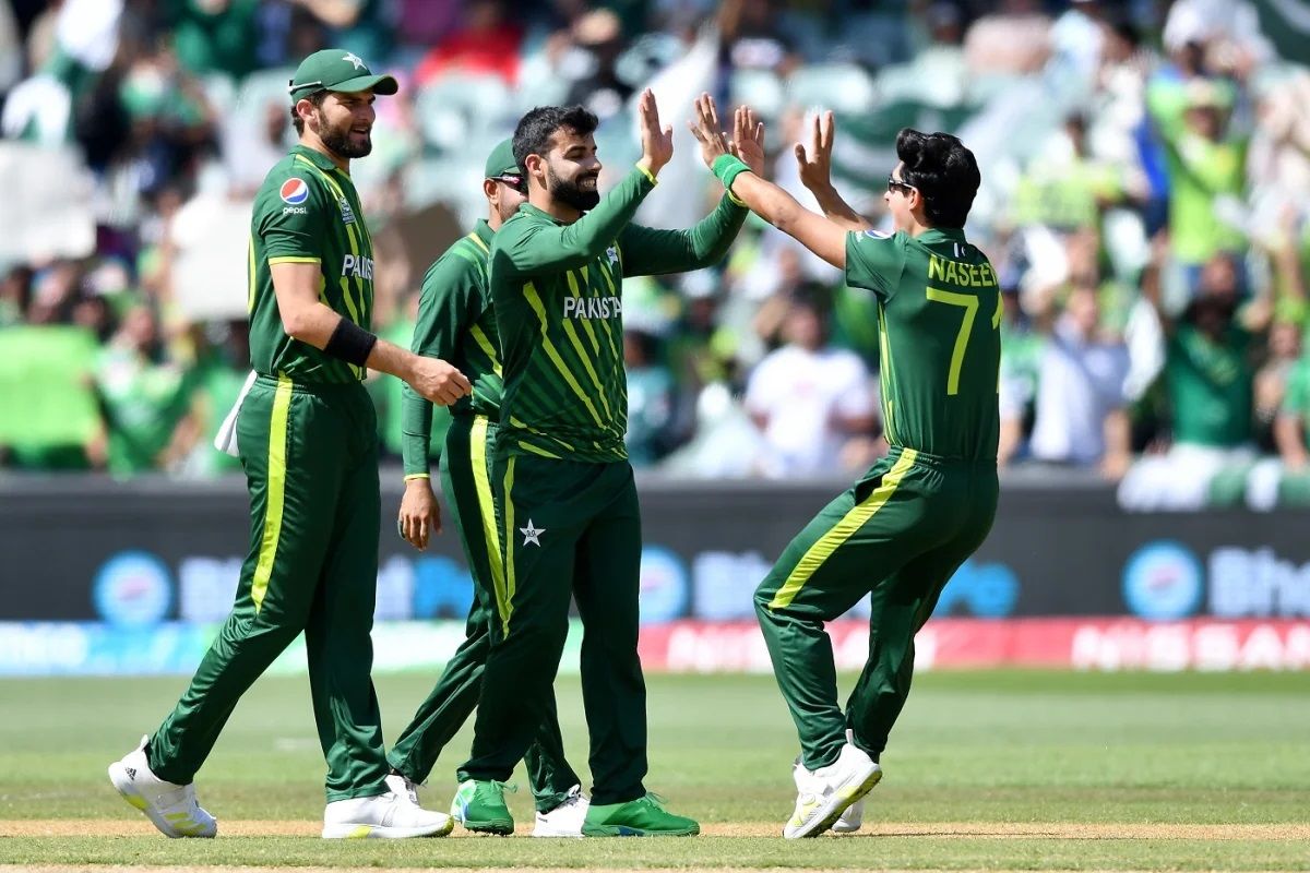 बंगलादेशलाई हराउँदै पाकिस्तान टी-ट्वान्टी विश्वकपको सेमिफाइनलमा