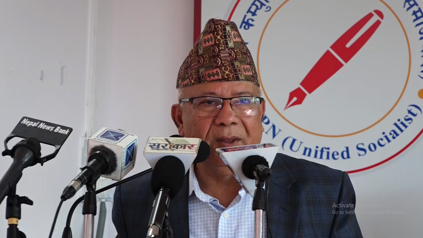 केपी ओलीले अहिले आक्रोश र बदला पोखिरहेका छन् : माधव नेपाल