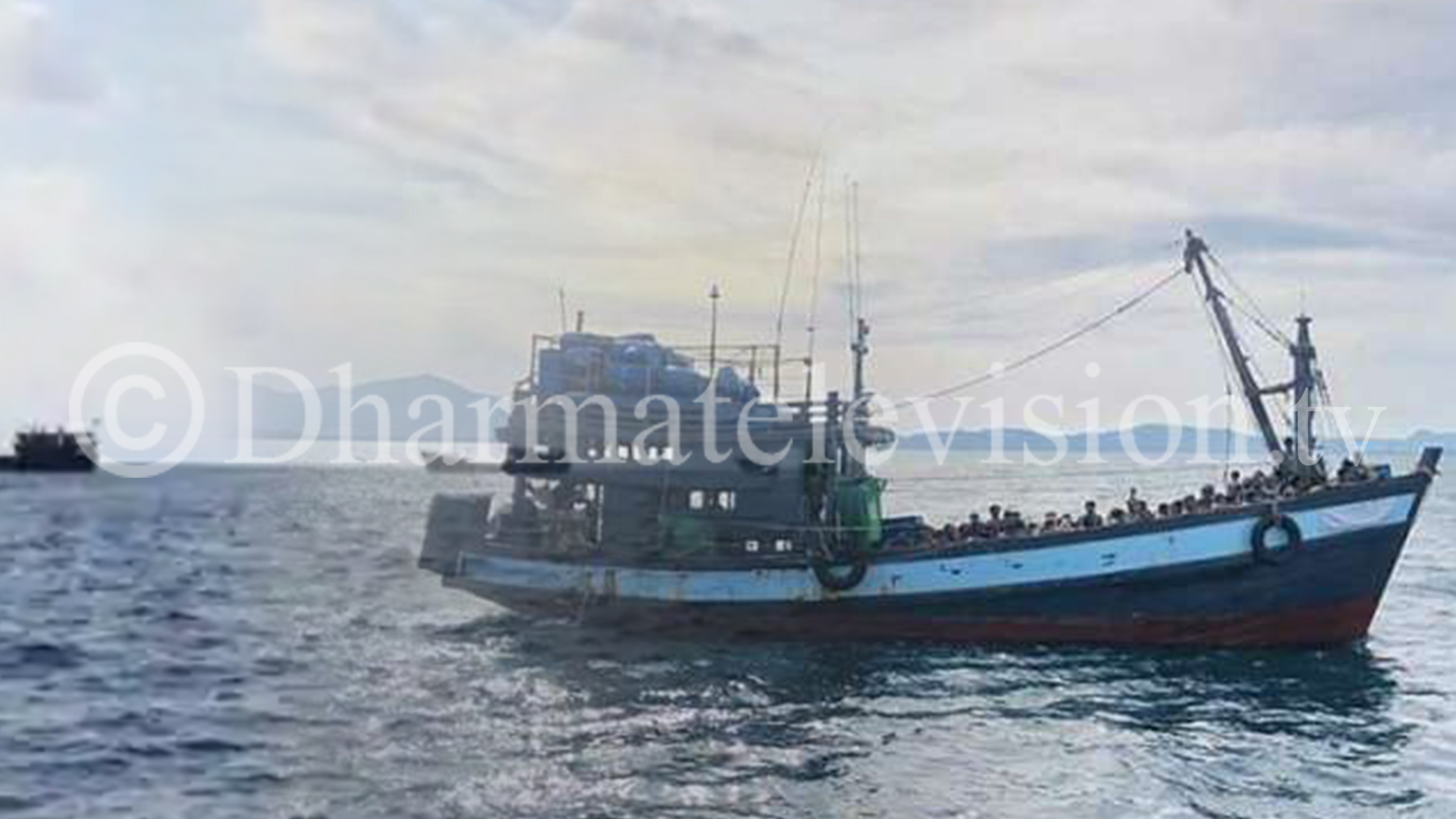 60 Chinese arrested for trespassing into Malaysian territorial waters