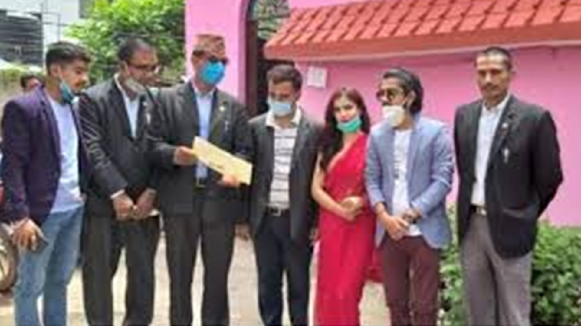 Popular singer Nishan Bhattarai Court Marries his girlfriend