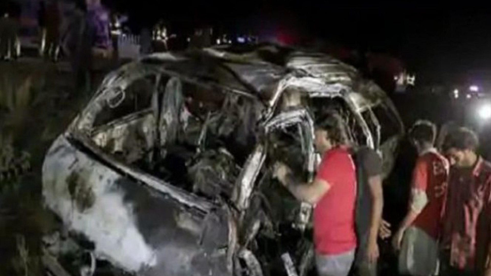 13 killed after bus overturns and catches fire in Pakistan
