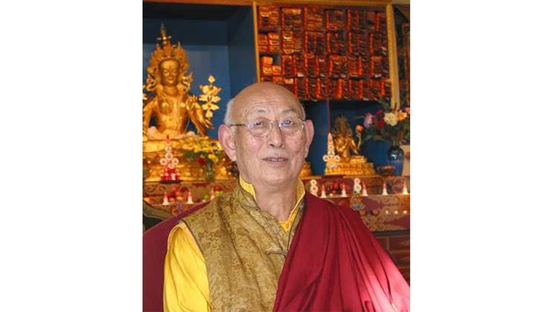 Master Kyabjé Thubten Palzang Rinpoche passed into parinirvana on January 10, 2021.