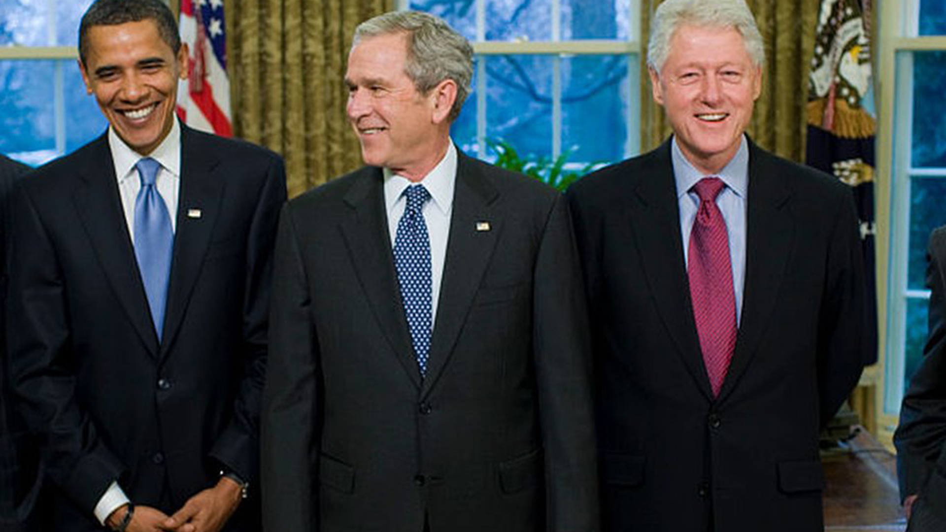 Three former presidents, Bush, Clinton and Obama, will be vaccinated live